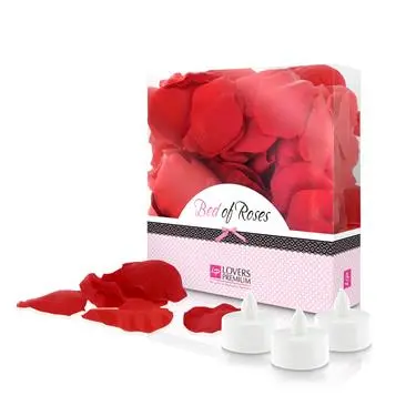 Imagen Set 3 velas led y pétalos de rosa rojos