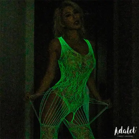 Imagen Body blanco brilla en la oscuridad Talla nica Beatrice Adalet 