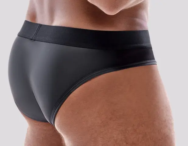 Imagen Slip negro con relleno acolchado S 3